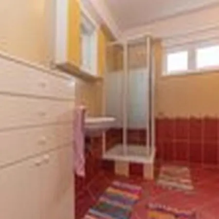 Eugen Apartment *